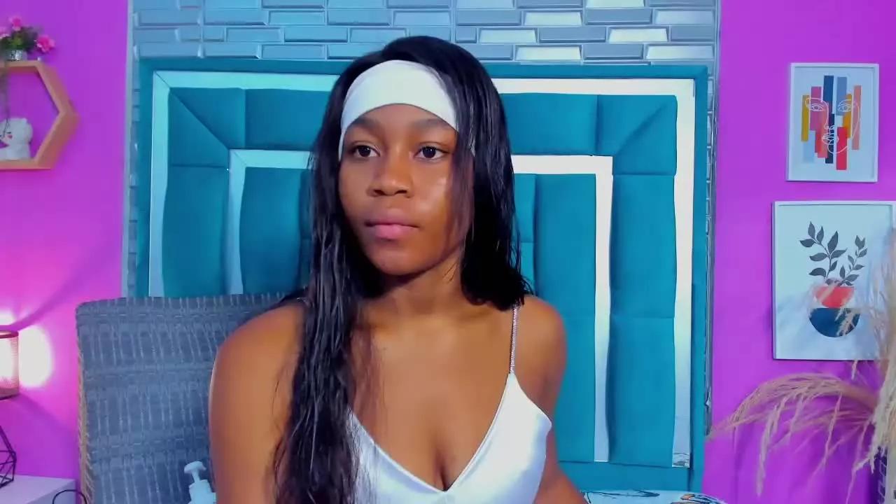 EMMA_SANTANA1 from Streamray