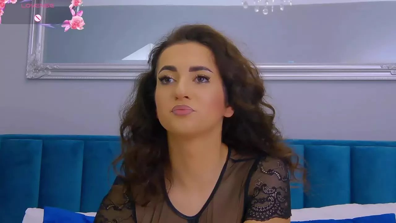 Offline LexiLovinn on Streamray