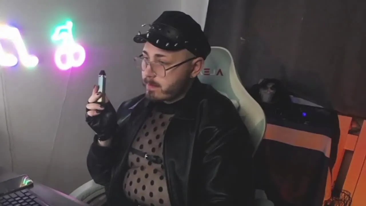 Offline SirxFabian on Streamray