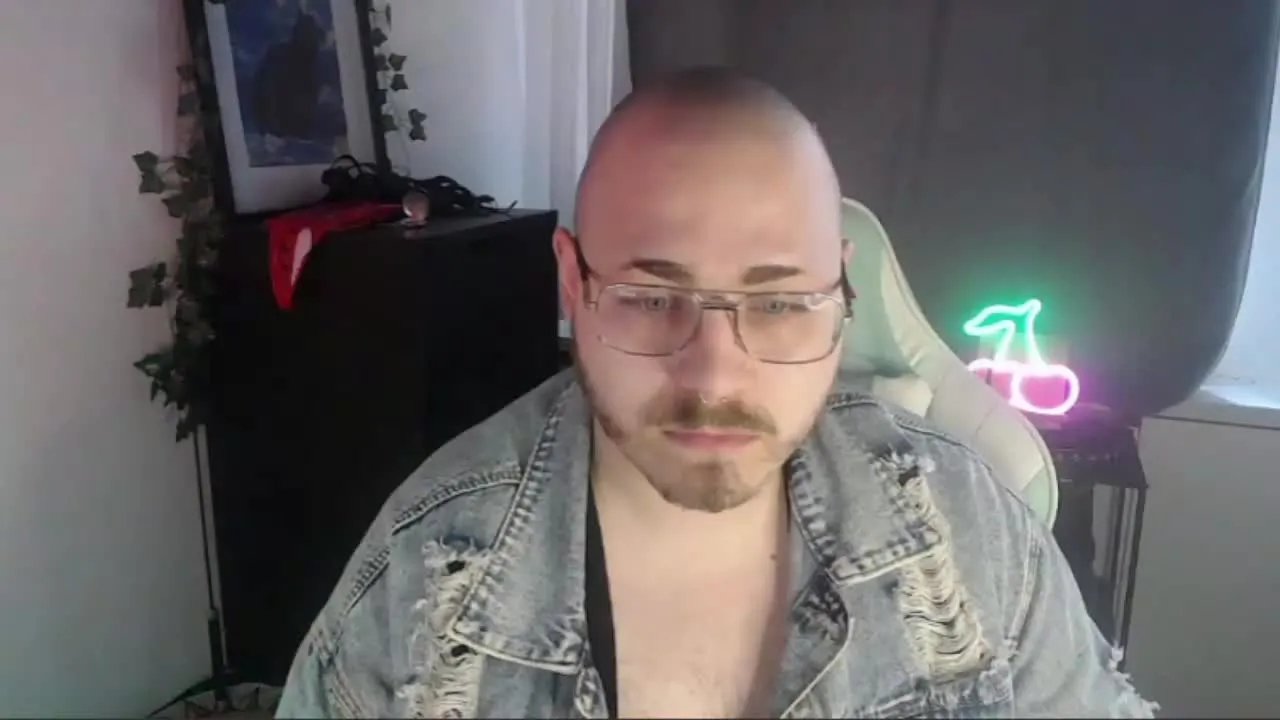 Offline SirxFabian on Streamray