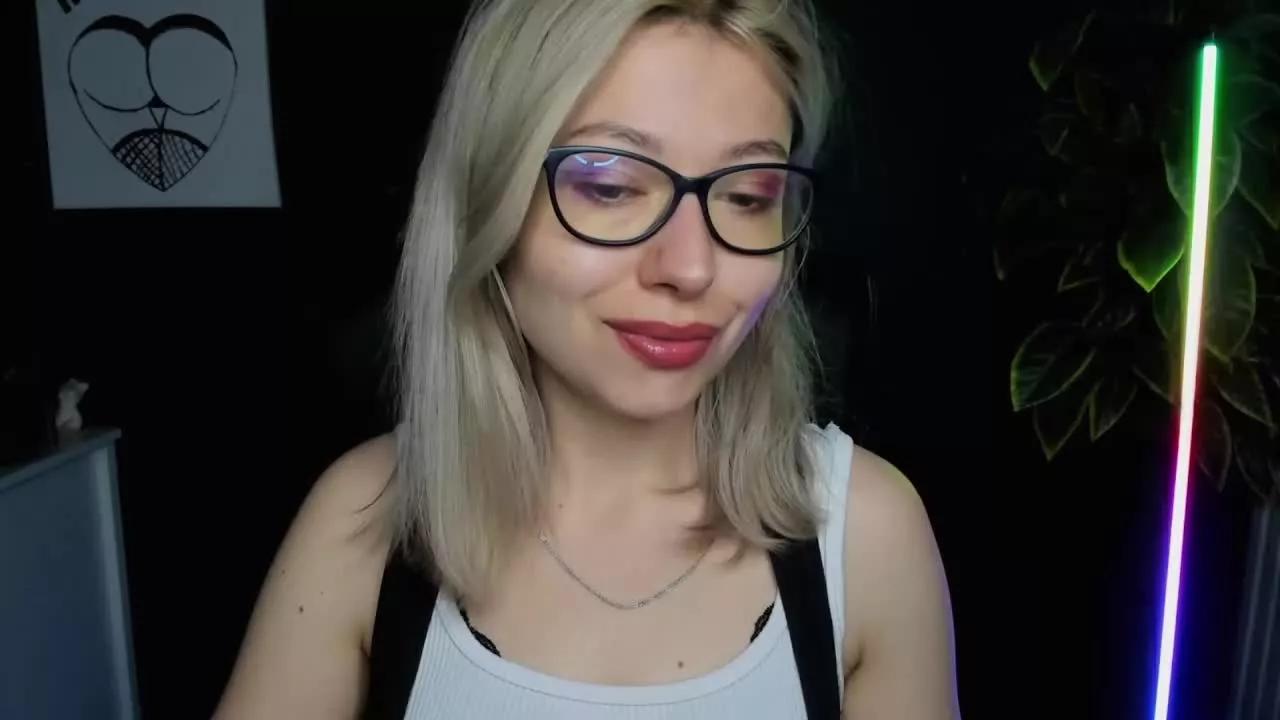 tasty_Heidi from Streamray
