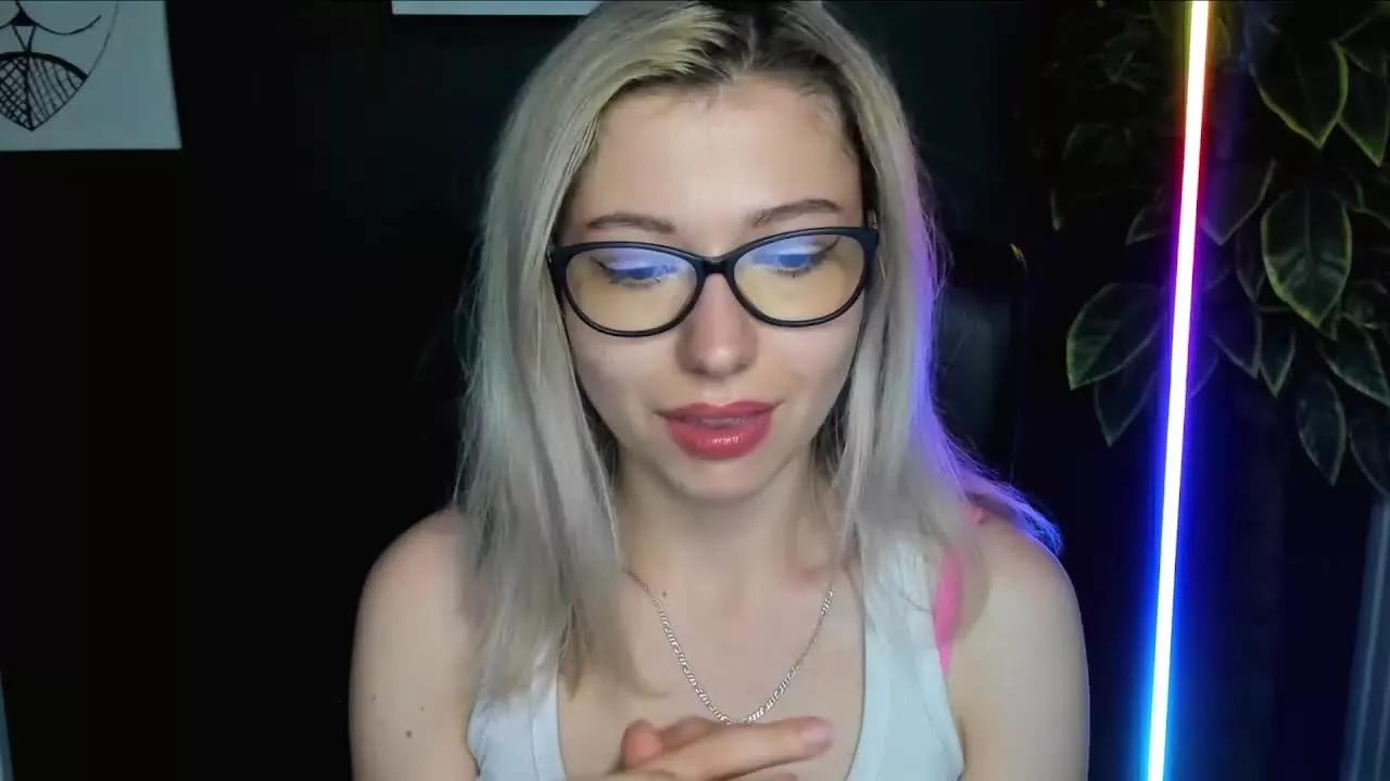 tasty_Heidi from Streamray