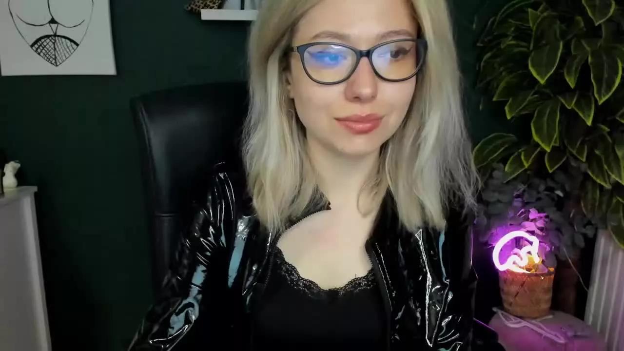 tasty_Heidi from Streamray