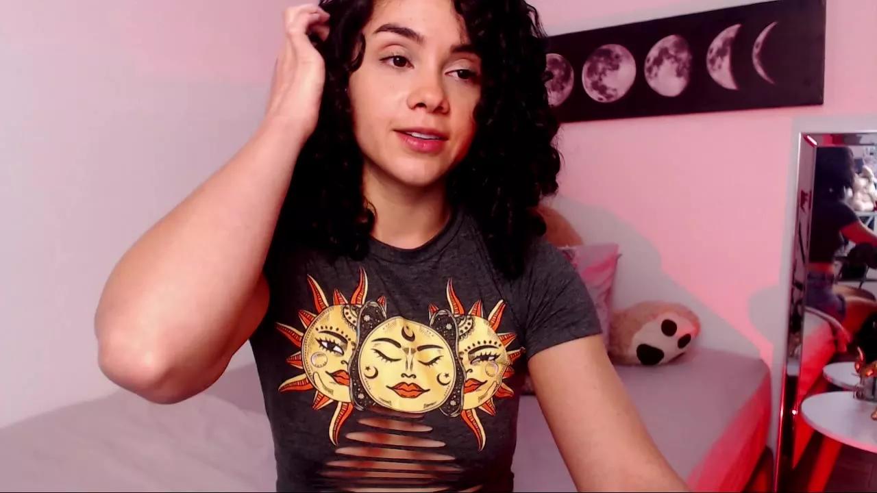 TinnyFoxxy from Streamray