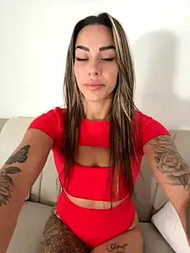 -Alisa from StripChat is Freechat