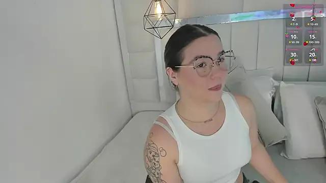 1m_dalhia from StripChat