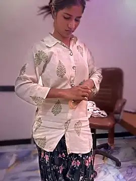 Group 4U143 on StripChat