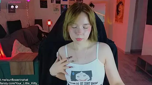 Try girls webcam shows. Sweet cute Free Performers.