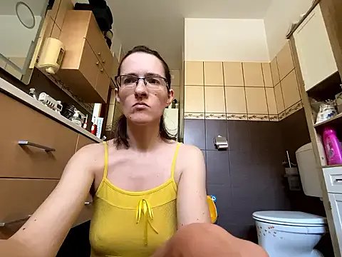 ___horny_mountain_girl_ from StripChat is Freechat