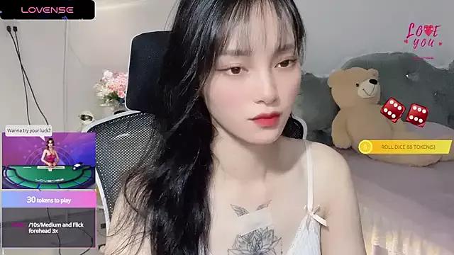 Try girls webcam shows. Sweet cute Free Performers.