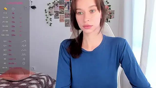 _Alissaa from StripChat is Freechat