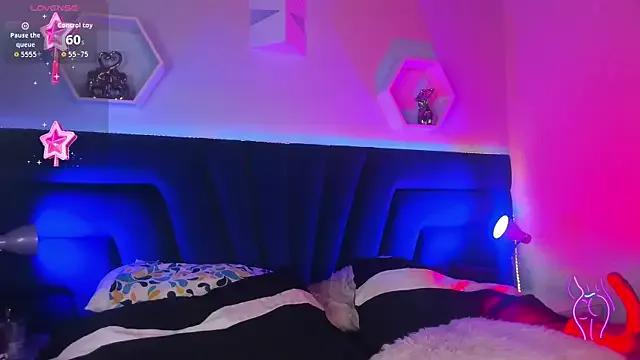 Try girls webcam shows. Sweet cute Free Performers.