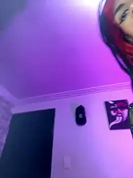_Dakota_Jones_ from StripChat is Freechat