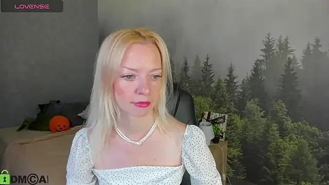 _Keetti_ from StripChat is Freechat