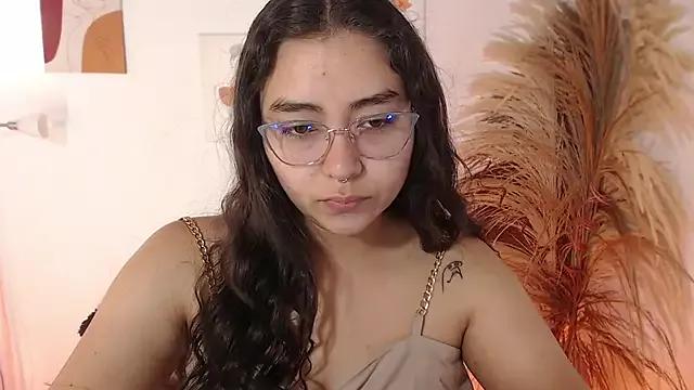 _Kim__M from StripChat
