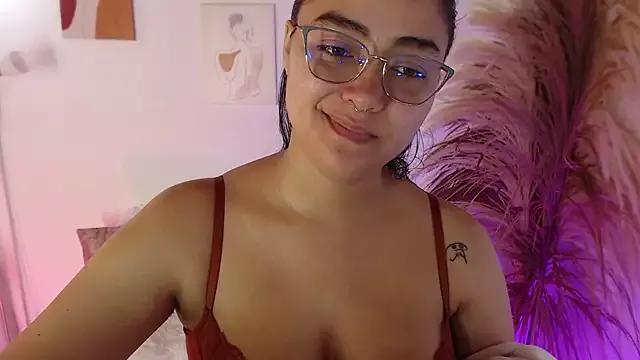 _Kim__M from StripChat