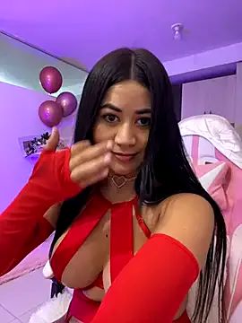 _MadiLee_ from StripChat is Freechat