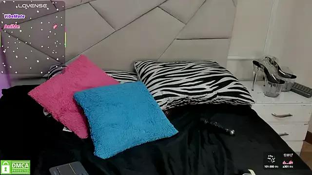_maia_smith1999 from StripChat is Freechat