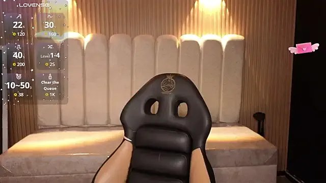 Freechat _Mia_Evans_1 on StripChat