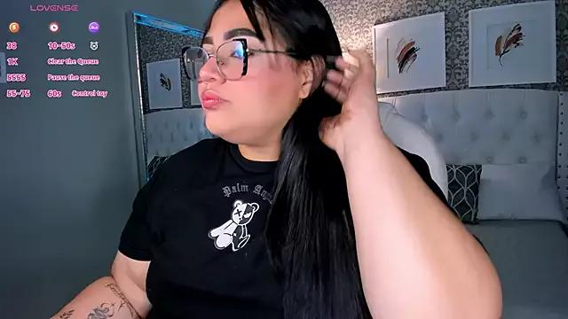 Try girls webcam shows. Sweet cute Free Performers.