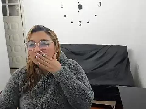 Try girls webcam shows. Sweet cute Free Performers.
