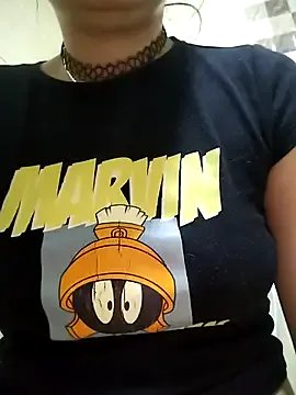 _Valentina_Squirt_ from StripChat is Freechat