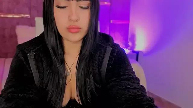 Try girls webcam shows. Sweet cute Free Performers.