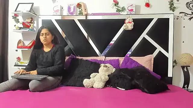 Abby_eemily from StripChat