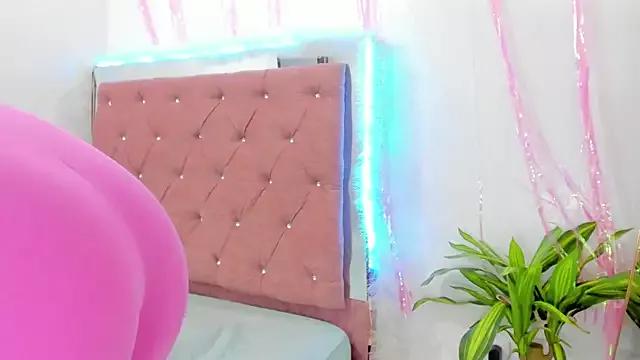 Try girls webcam shows. Sweet cute Free Performers.