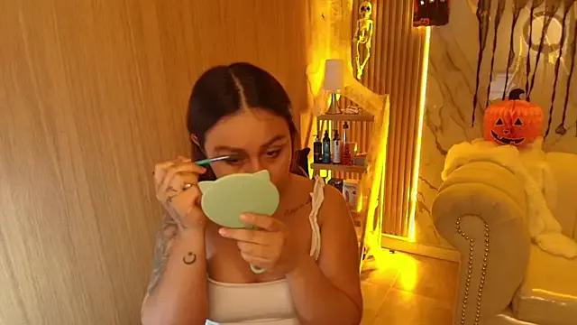 abby_tf from StripChat is Freechat