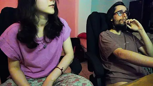 Masturbate to toys webcams. Dirty naked Free Cams.