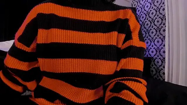 Freechat Adeelinee on StripChat