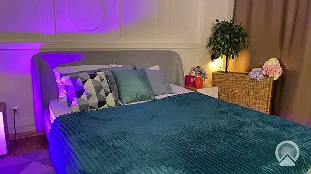 Freechat Adele_Shy on StripChat