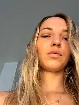 Try girls webcam shows. Sweet cute Free Performers.