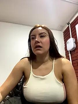 Adrimaretti from StripChat is Freechat