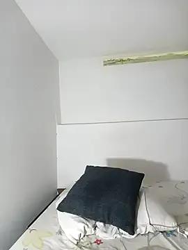 africa_deluxe from StripChat is Freechat