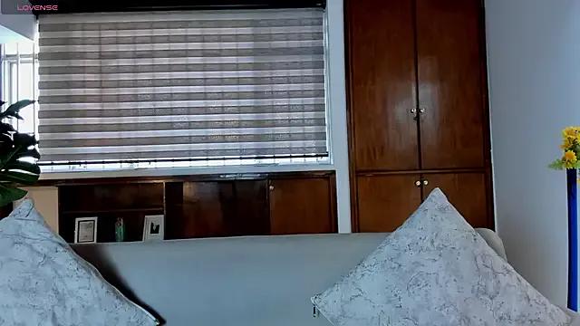 AidaJones from StripChat is Freechat