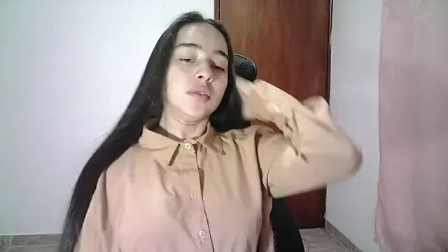 Freechat aineangeel on StripChat