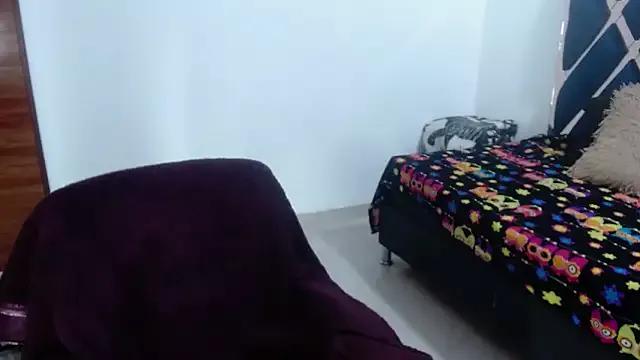 aixacoral from StripChat is Freechat