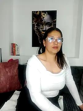 Alana_steel_1 from StripChat is Freechat