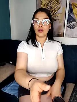 Try girls webcam shows. Sweet cute Free Performers.