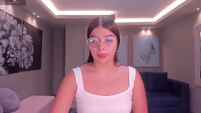 AlanaCardona from StripChat is Freechat