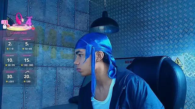 AlanCutee from StripChat