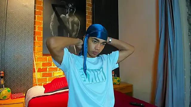 AlanCutee from StripChat is Freechat