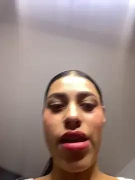 Try girls webcam shows. Sweet cute Free Performers.