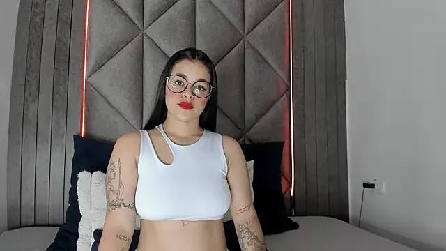 ALASKA_JONES from StripChat is Freechat