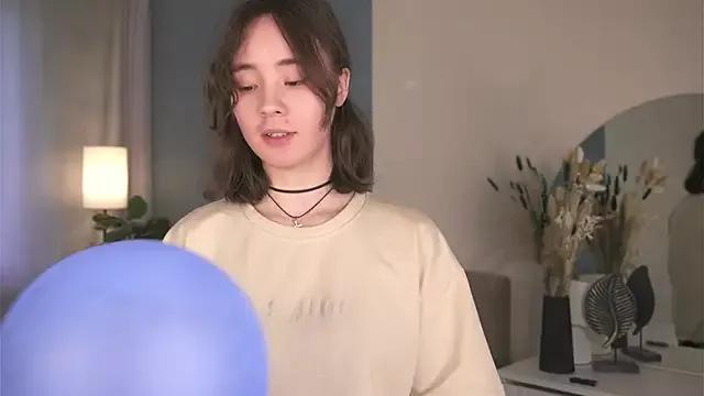 AlbertaClack from StripChat is Freechat