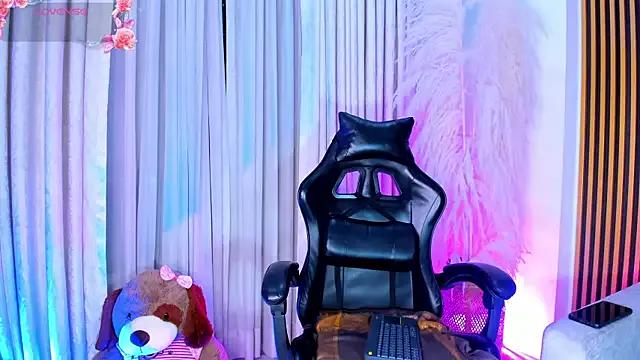 alejagarcia_ from StripChat is Freechat