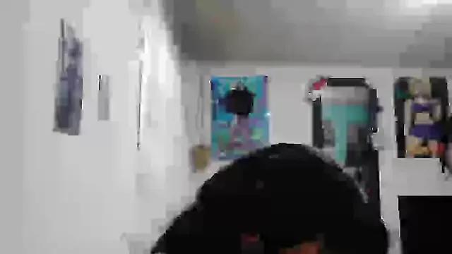 Try girls webcam shows. Sweet cute Free Performers.