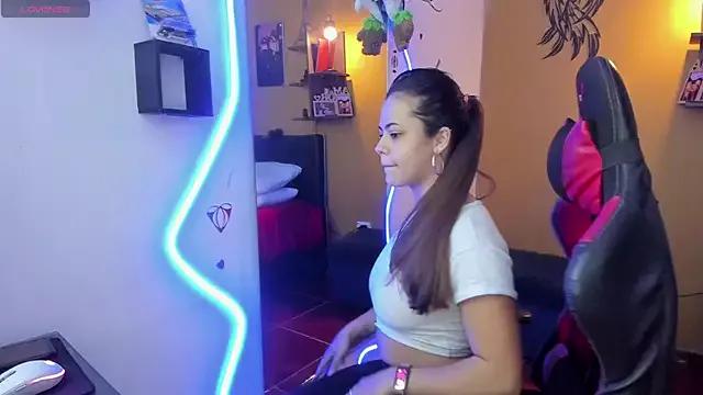 AlexaRivers from StripChat is Freechat